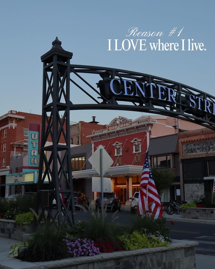 Center Street arch in downtown Logan